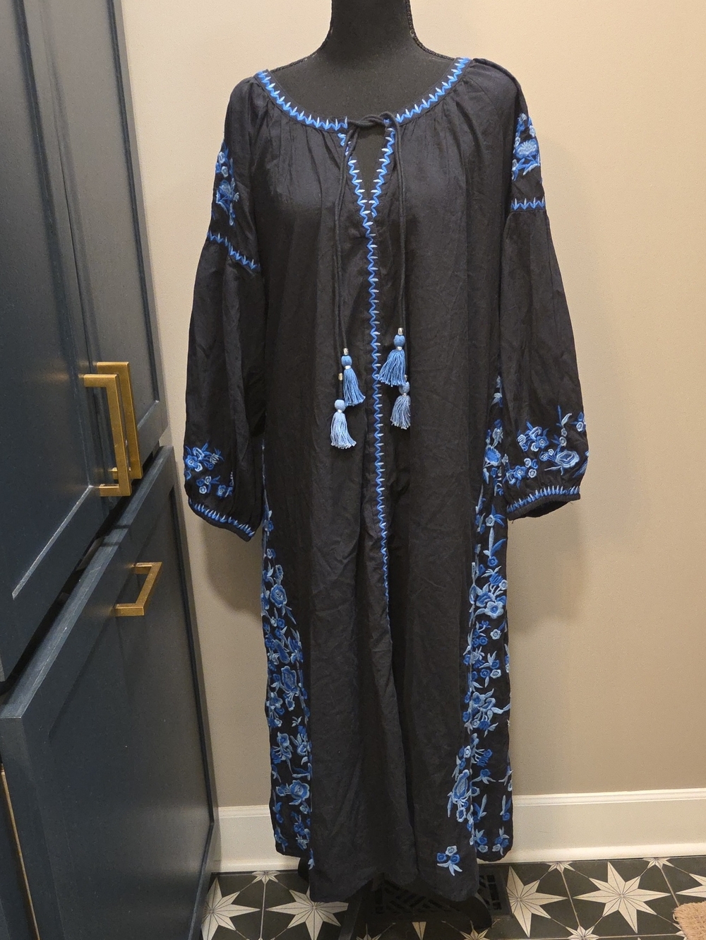 Madison Mathews Bohemian-Style Embroidered Linen Kaftan Maxi Dress XL